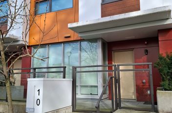 TH10 10388 133 ST Surrey, Surrey Apartments for sale, MLS® R2983469
