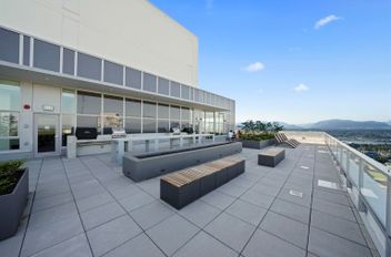 TH4 13350 Central AVE Surrey, Surrey Apartments for sale, MLS® R2987480