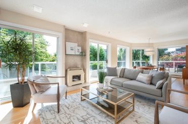 1 1717 Duchess AVE West Vancouver, West Vancouver Apartments for sale, MLS® R3010105
