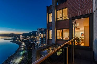10 2250 Bellevue AVE West Vancouver, West Vancouver Apartments for sale, MLS® R2984425