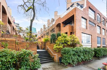 10 744 W 7th AVE Vancouver, Vancouver Apartments for sale, MLS® R2993909