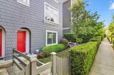 100 15268 28 AVE Surrey, Surrey Apartments for sale, MLS® R2997932