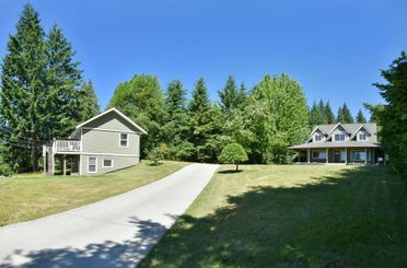 1000 Cemetery RD Gibsons, Gibsons Apartments for sale, MLS® R3014547