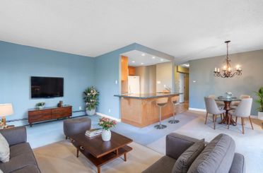 102 747 17th ST West Vancouver, West Vancouver Apartments for sale, MLS® R2993587