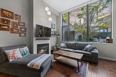 103 170 W 1st ST North Vancouver, North Vancouver Apartments for sale, MLS® R2993230