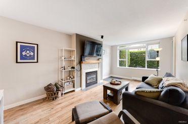 103 3608 Deercrest DR North Vancouver, North Vancouver Apartments for sale, MLS® R3030365