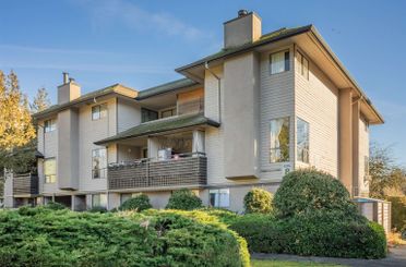 10560 Holly Park LN Surrey, Surrey Apartments for sale, MLS® R2956389
