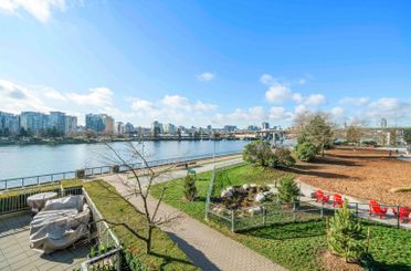 106 8 Smithe Mews Vancouver, Vancouver Apartments for sale, MLS® R3020618