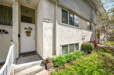 1079 Cecile DR Port Moody, Port Moody Apartments for sale, MLS® R2987846