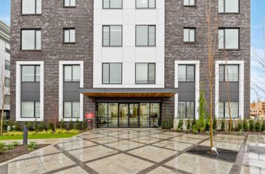 109 15848 Fraser HWY Surrey, Surrey Apartments for sale, MLS® R2980107
