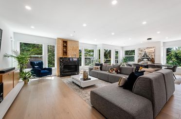 11 2425 Edgemont BLVD North Vancouver, North Vancouver Apartments for sale, MLS® R3012969