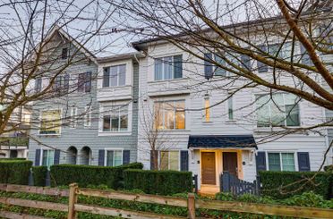 113 15230 Guildford DR Surrey, Surrey Apartments for sale, MLS® R3008723