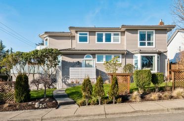 1203 Finlay ST White Rock, White Rock Apartments for sale, MLS® R2985574