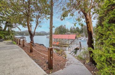 12848 Gilden RD Madeira Park, Madeira Park Apartments for sale, MLS® R2990192