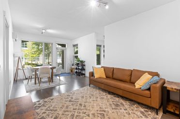 130 9399 Odlin RD Richmond, Richmond Apartments for sale, MLS® R3031334