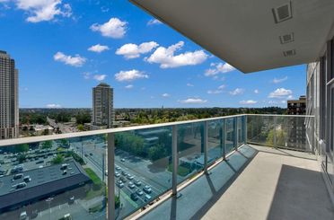 1302 13615 Fraser HWY Surrey, Surrey Apartments for sale, MLS® R3008004