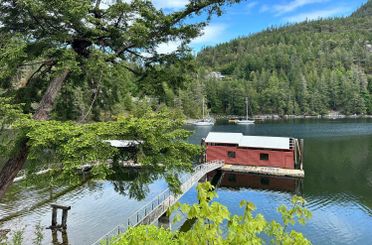 13119 Narrows RD Madeira Park, Madeira Park Apartments for sale, MLS® R3006420