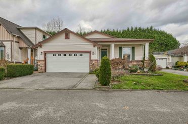135 19639 Meadow Gardens Way Pitt Meadows, Pitt Meadows Apartments for sale, MLS® R2970887