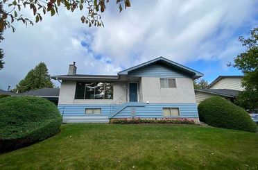 13771 Malabar AVE White Rock, White Rock Apartments for sale, MLS® R2963829
