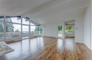 1380 Burnside RD West Vancouver, West Vancouver Apartments for sale, MLS® R2944338