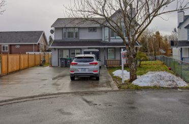14134 67 AVE Surrey, Surrey Apartments for sale, MLS® R3003925