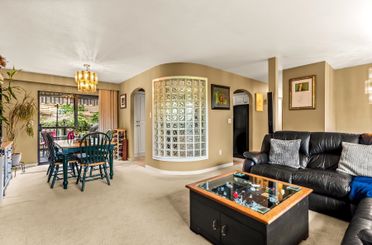 14142 Sunridge PL Surrey, Surrey Apartments for sale, MLS® R3008434