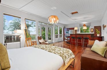 1482 Eagle Cliff RD Bowen Island, Bowen Island Apartments for sale, MLS® R2974112