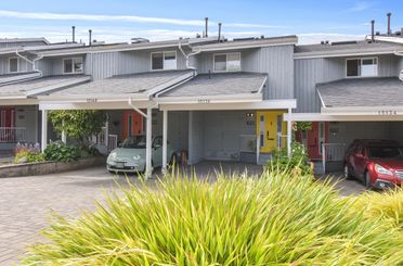 15136 Beachview AVE White Rock, White Rock Apartments for sale, MLS® R3028488