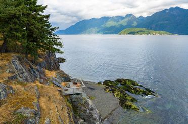 1545 Eagle Cliff RD Bowen Island, Bowen Island Apartments for sale, MLS® R3024226
