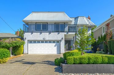 15627 Buena Vista AVE White Rock, White Rock Apartments for sale, MLS® R2953629