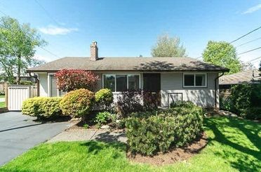 15661 Roper AVE White Rock, White Rock Apartments for sale, MLS® R2956960