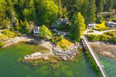 1587 Mount Gardner RD Bowen Island, Bowen Island Apartments for sale, MLS® R2995804