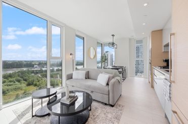 1607 3538 Sawmill Crescent Vancouver, Vancouver Apartments for sale, MLS® R3034881