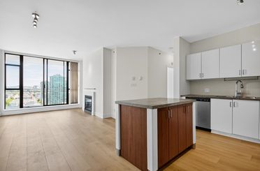1609 155 W 1st ST North Vancouver, North Vancouver Apartments for sale, MLS® R3024002