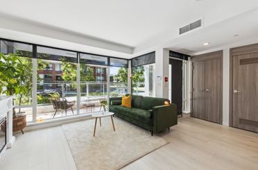 1728 Cook ST Vancouver, Vancouver Apartments for sale, MLS® R3012221