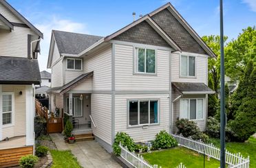 18452 66 AVE Surrey, Surrey Apartments for sale, MLS® R3004538