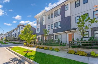 2 16358 23a AVE Surrey, Surrey Apartments for sale, MLS® R2993384
