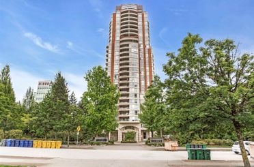 2002 6838 Station Hill DR Burnaby, Burnaby Apartments for sale, MLS® R3020207