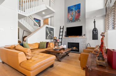 201 1236 Bidwell ST Vancouver, Vancouver Apartments for sale, MLS® R2988118