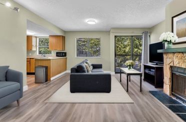 201 13316 71b AVE Surrey, Surrey Apartments for sale, MLS® R3000051