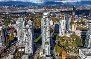 201 13350 Central AVE Surrey, Surrey Apartments for sale, MLS® R2962273