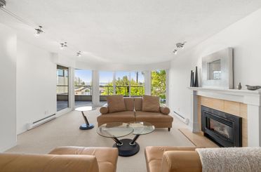 201 2408 Haywood AVE West Vancouver, West Vancouver Apartments for sale, MLS® R3026530