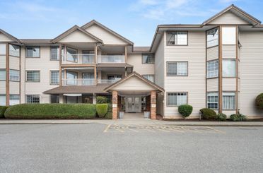 201 32145 Old Yale RD Abbotsford, Abbotsford Apartments for sale, MLS® R3002513