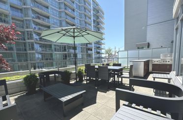 202 185 Victory Ship Way Vancouver, Vancouver Apartments for sale, MLS® R2995492