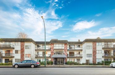 202 2040 Cornwall AVE Vancouver, Vancouver Apartments for sale, MLS® R2962852