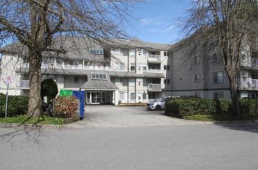 202 33407 Tessaro Crescent Abbotsford, Abbotsford Apartments for sale, MLS® R3002521