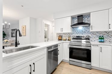 203 1570 Prairie AVE Port Coquitlam, Port Coquitlam Apartments for sale, MLS® R2997279