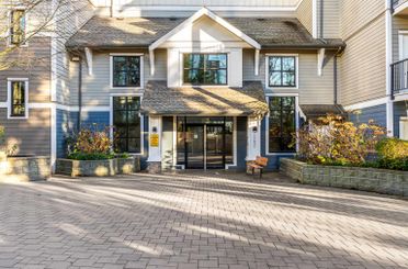 205 13897 Fraser HWY Surrey, Surrey Apartments for sale, MLS® R2971677