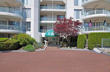 205 1765 Martin DR DR Surrey, Surrey Apartments for sale, MLS® R3016249