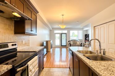 205 7908 Graham AVE Burnaby, Burnaby Apartments for sale, MLS® R2996831